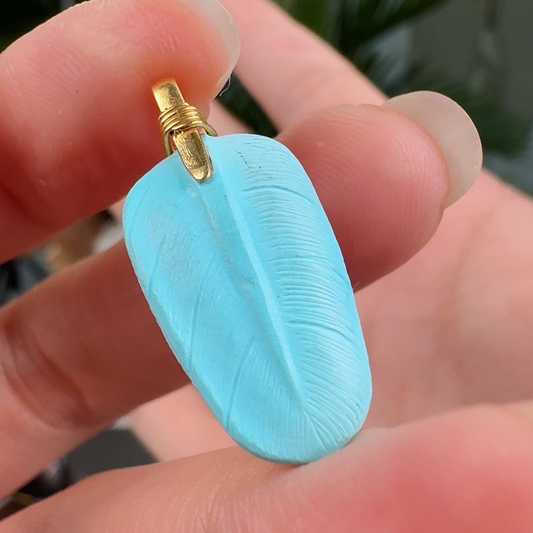 绿松石珠宝奇石18K金镶嵌