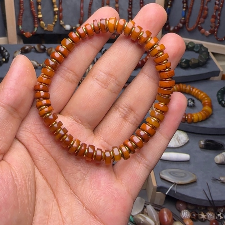 蜜蜡裸石未镶嵌jjjjjjjjjjjjjjjjjjj