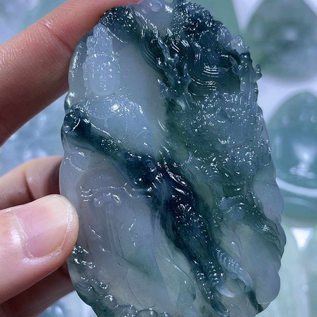 定制翡翠未镶嵌挂件