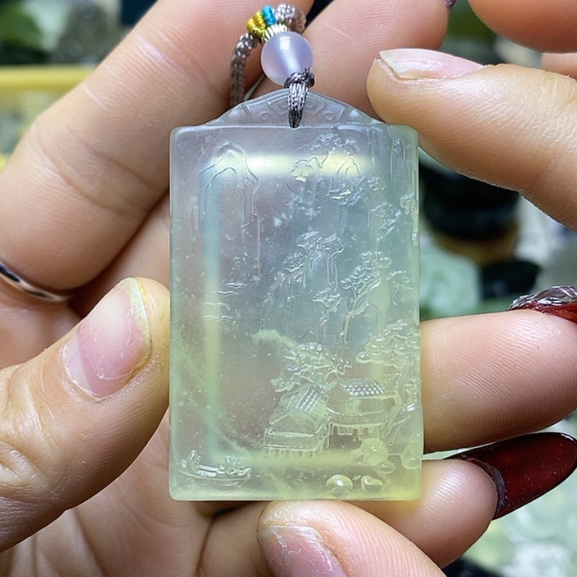 【闪购商品】蛇纹石玉颈饰未镶嵌