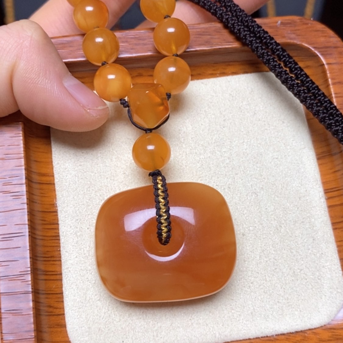 【闪购商品】蜜蜡颈饰未镶嵌项链