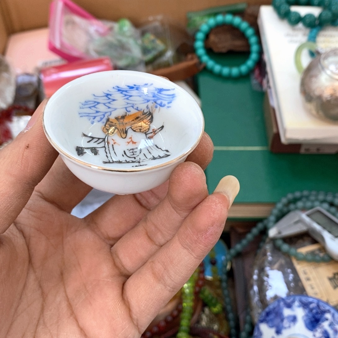 瓷片哈哈哈哈哈哈哈