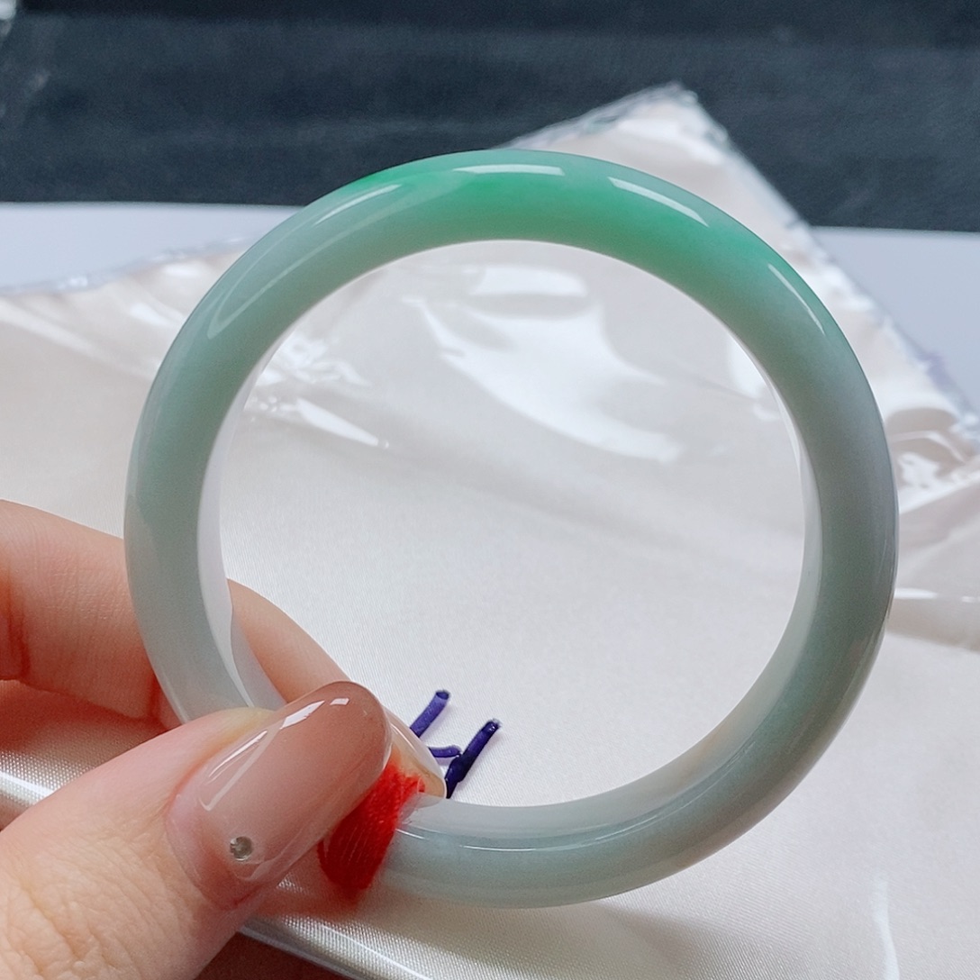 【闪购商品】未镶嵌手镯翡翠563号