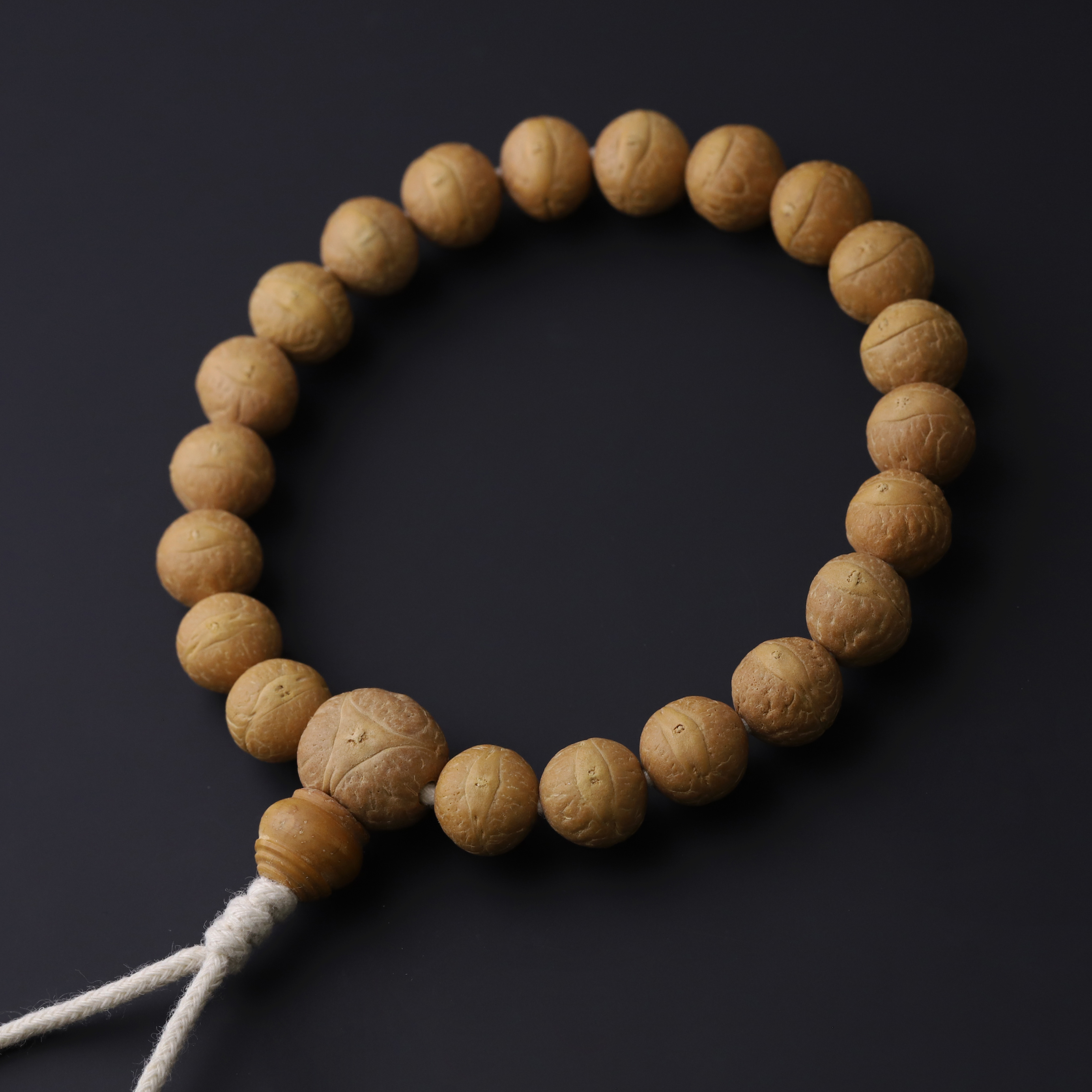 S8504【新籽小凤眼】精配严选尼泊尔凤眼菩提单圈文玩手串