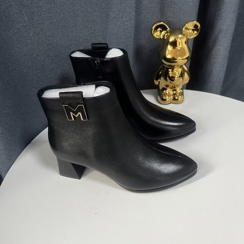 1506思家新款时尚气质优雅高跟细跟尖头短靴女鞋