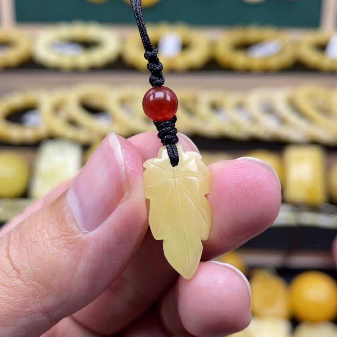 琥珀裸石未镶嵌琥珀蜜蜡