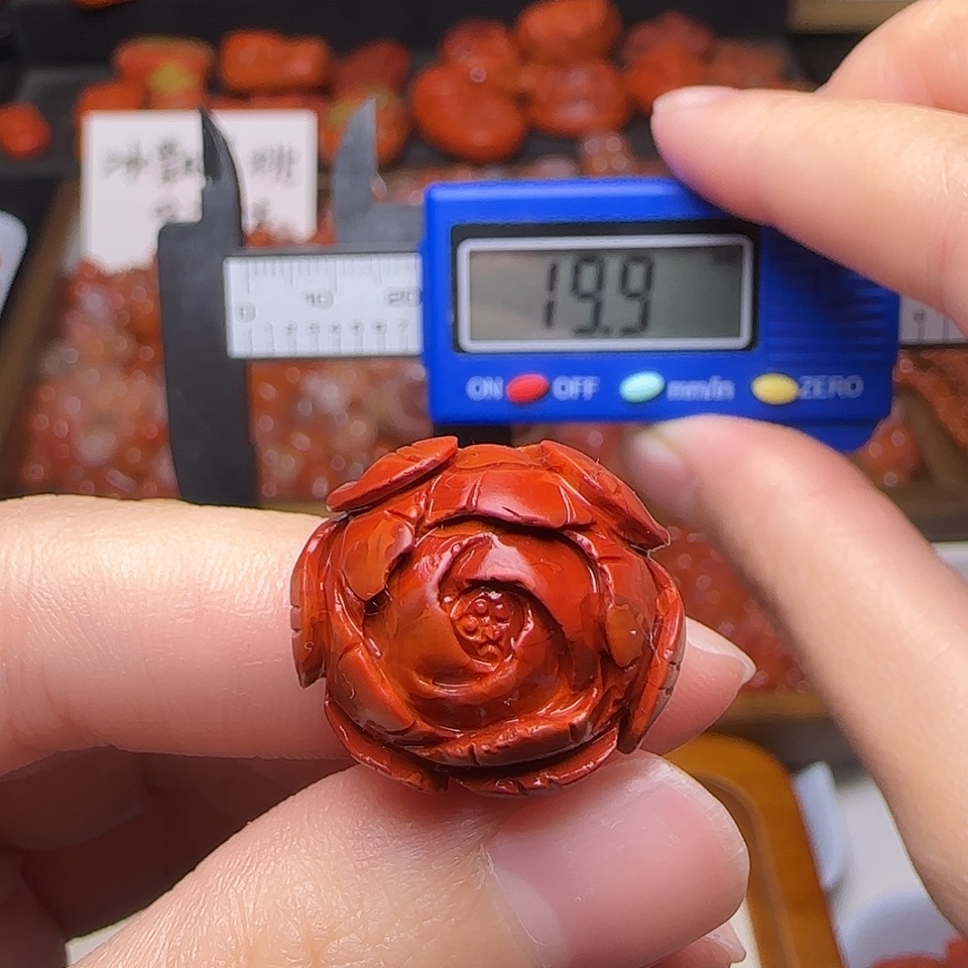 南红玛瑙未镶嵌颈饰