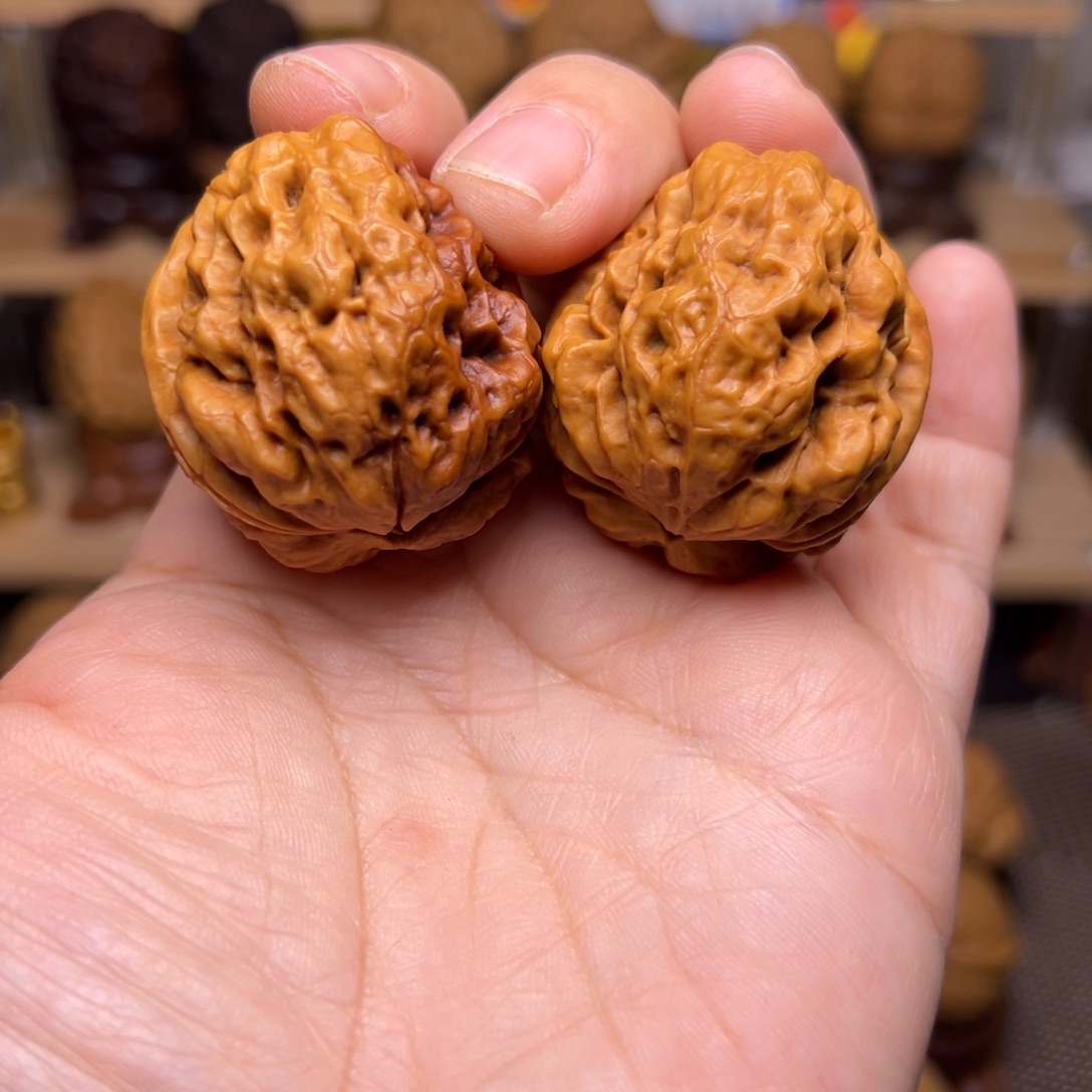 B***M文玩核桃把件2w大玉龙37尺