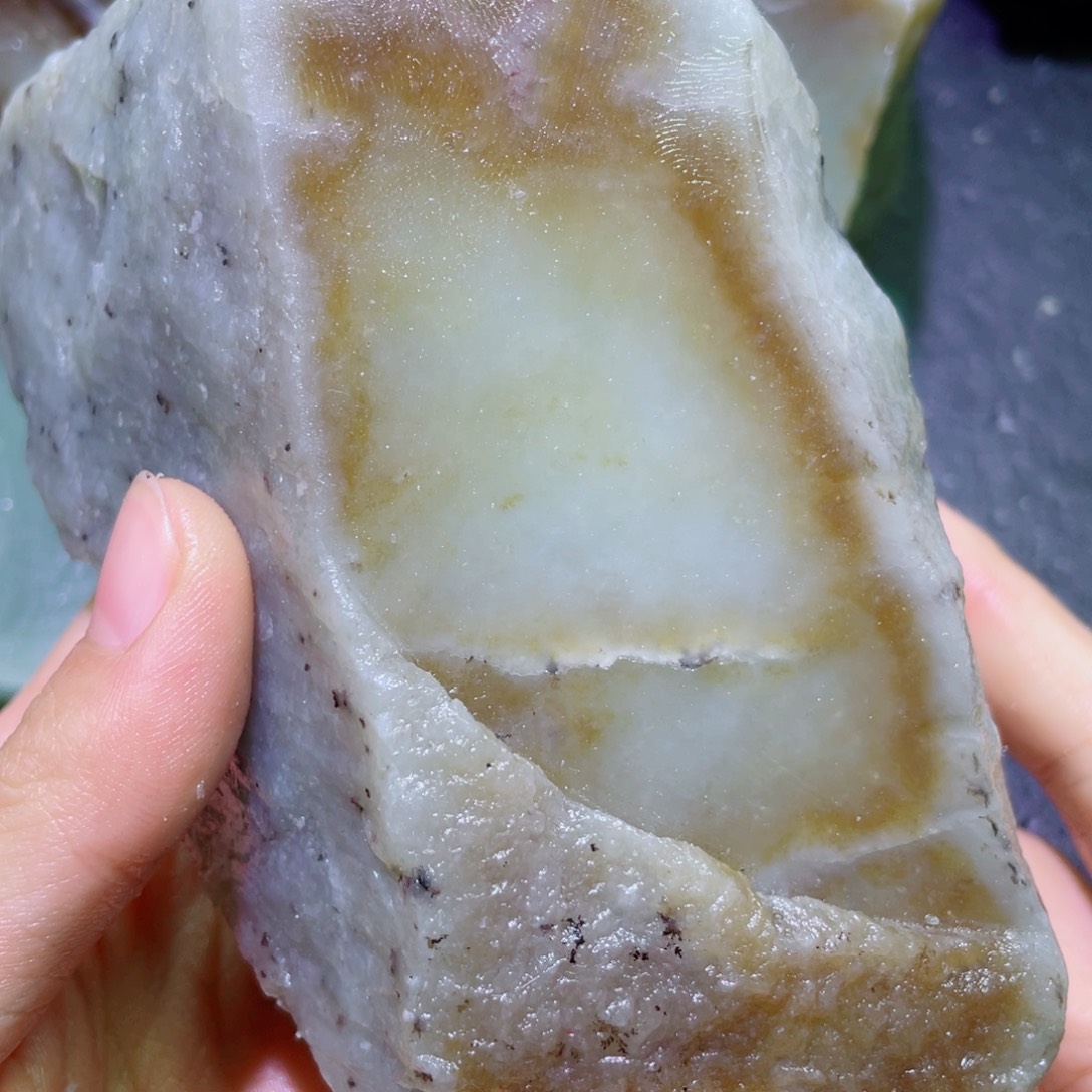 青***轩和田玉未镶嵌珠宝半成品