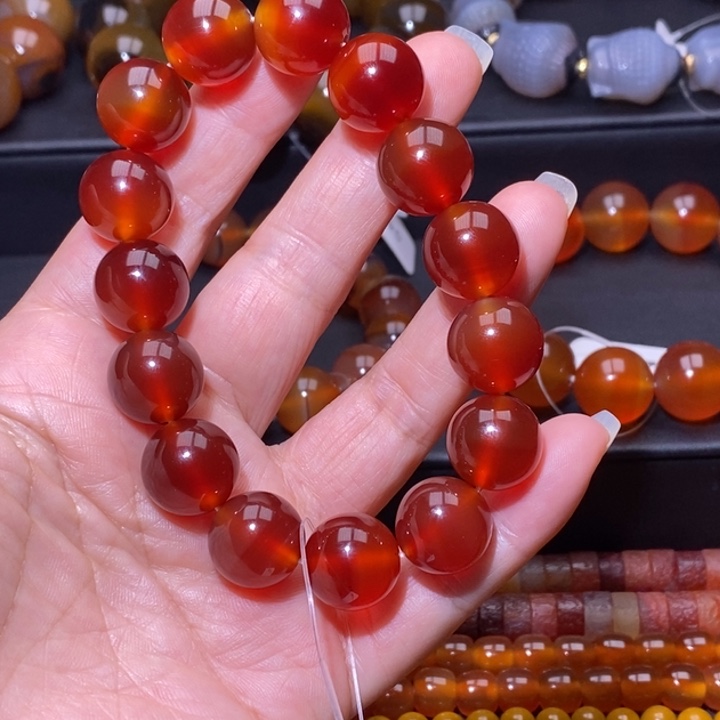 玛瑙/玉髓手链未镶嵌人***间