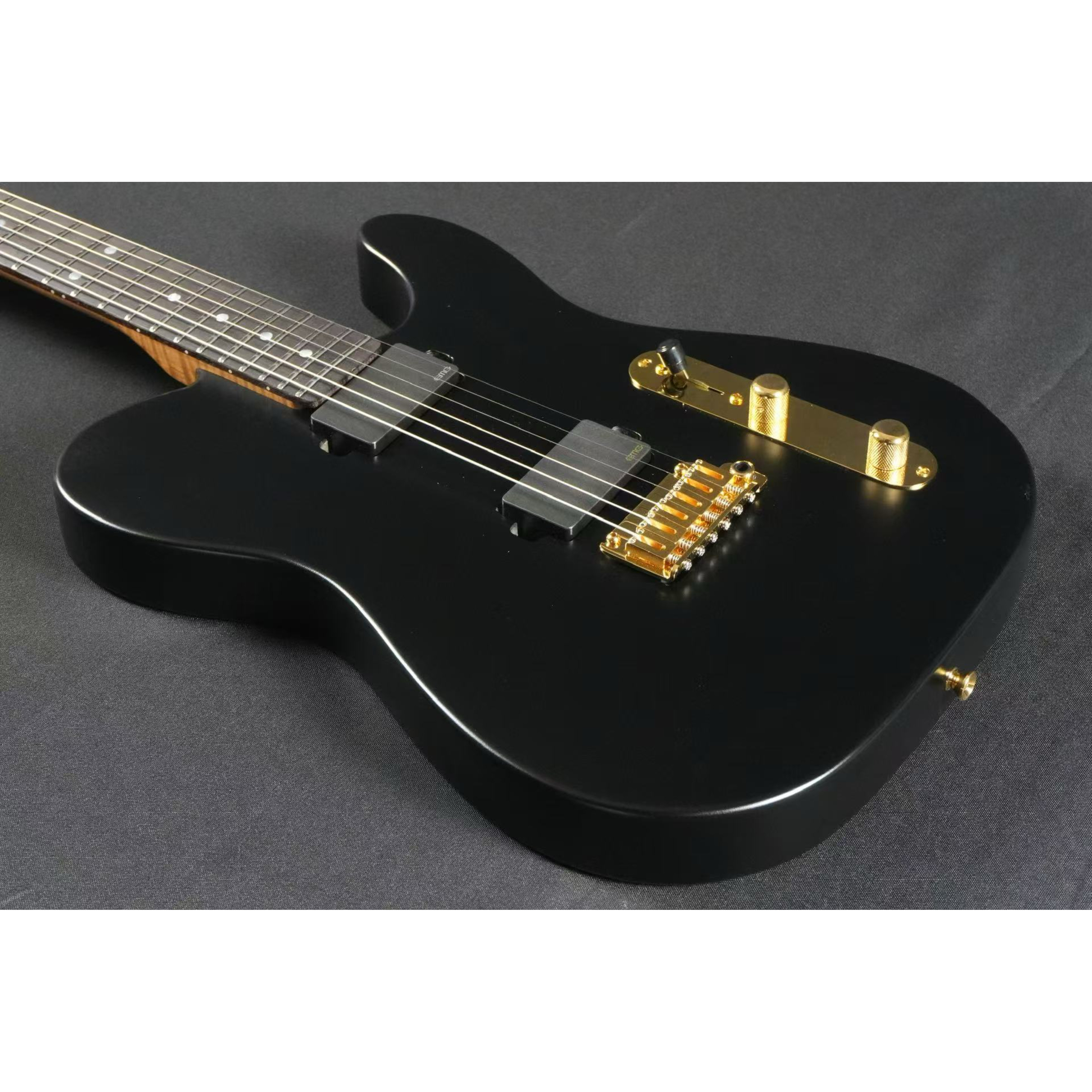 特价 nissi手工定制电吉他烤虎纹枫木琴颈8500黑金配色