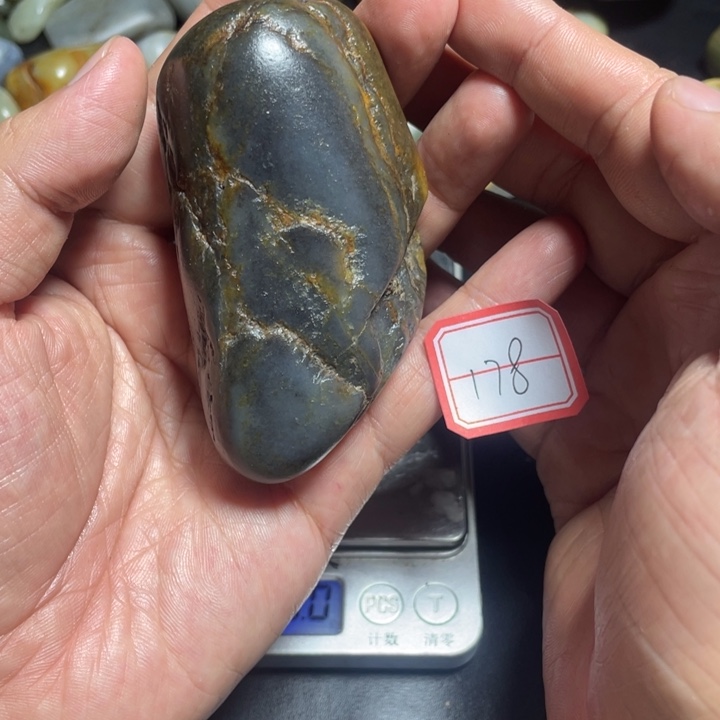 和田玉未镶嵌颈饰178