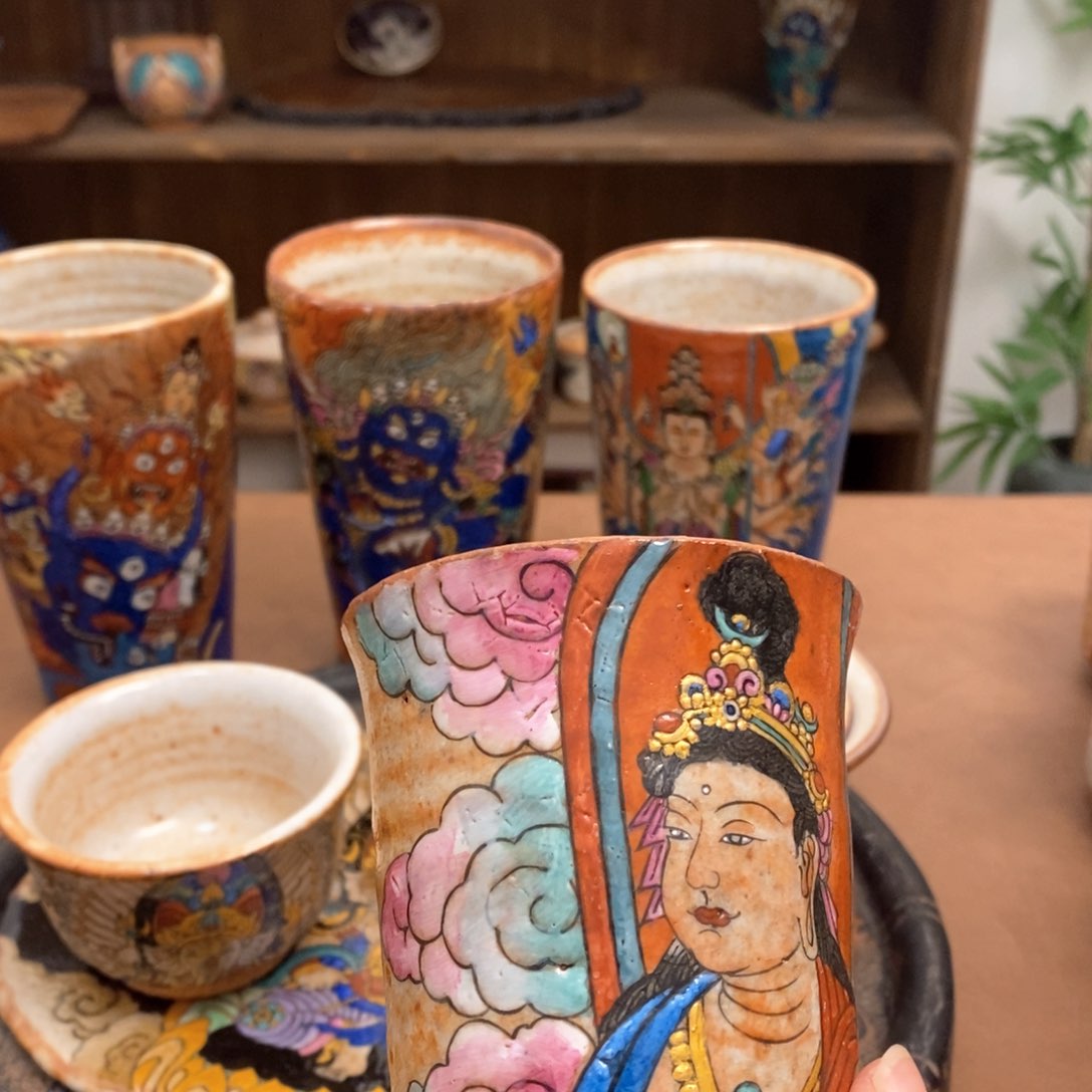 手工手绘敦煌菩萨像茶杯
