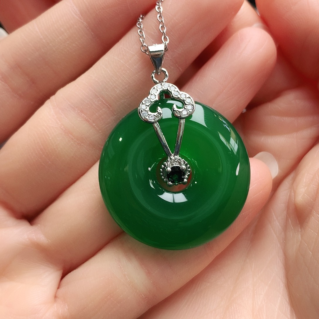 玛瑙/玉髓吊坠未镶嵌