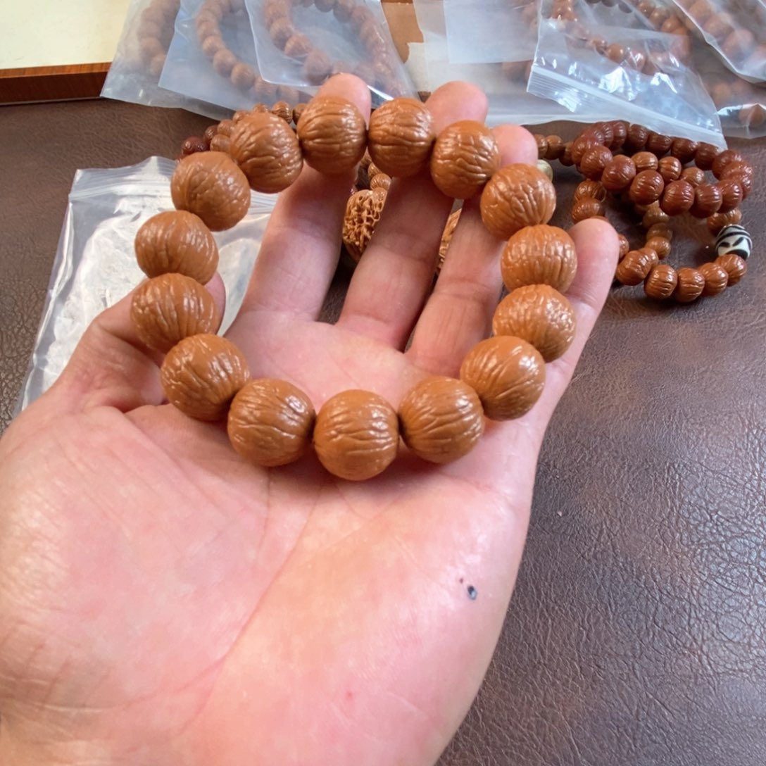 猴头核桃吊坠18三维同尺聚宝盆