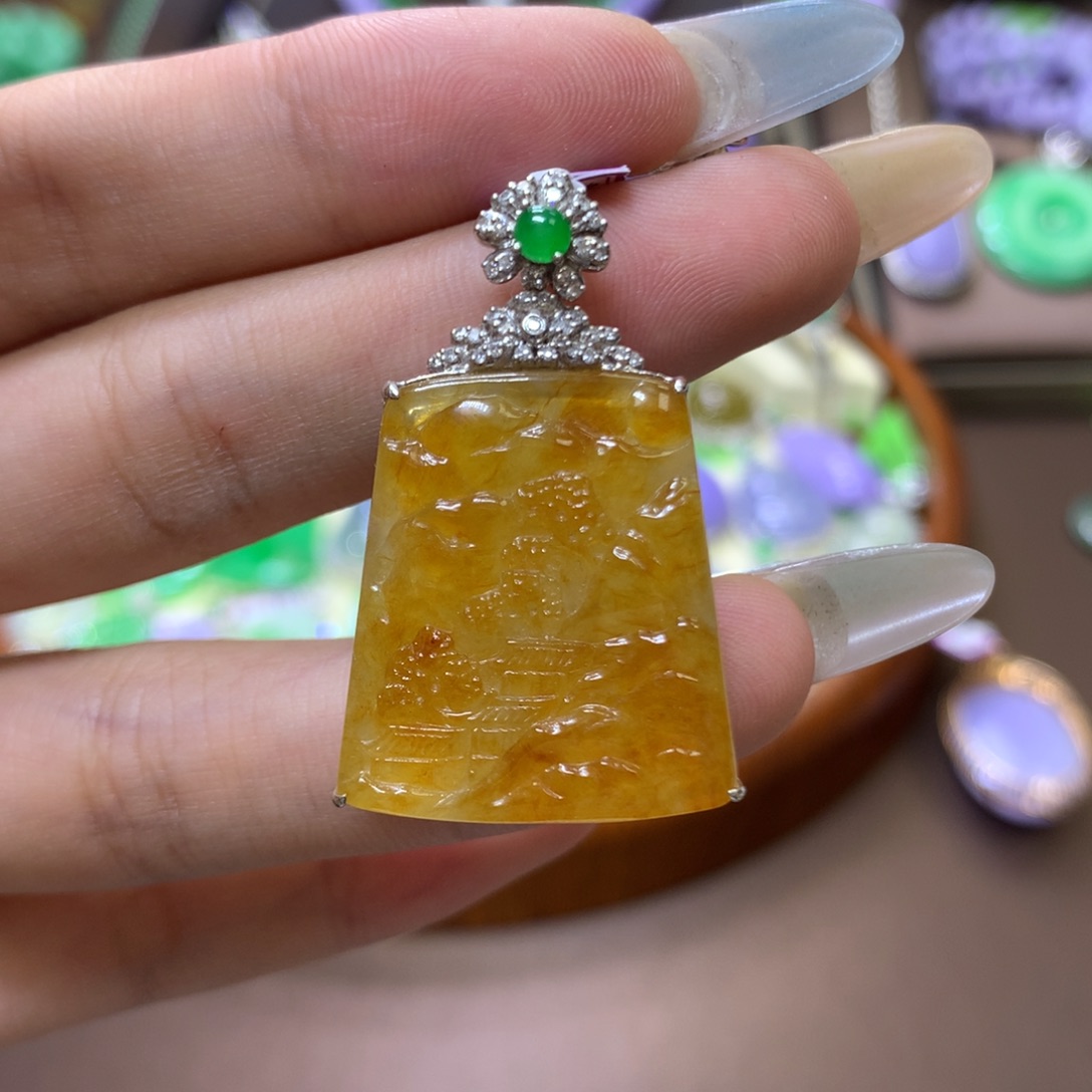 【闪购商品】翡翠18K金镶嵌颈饰翡翠