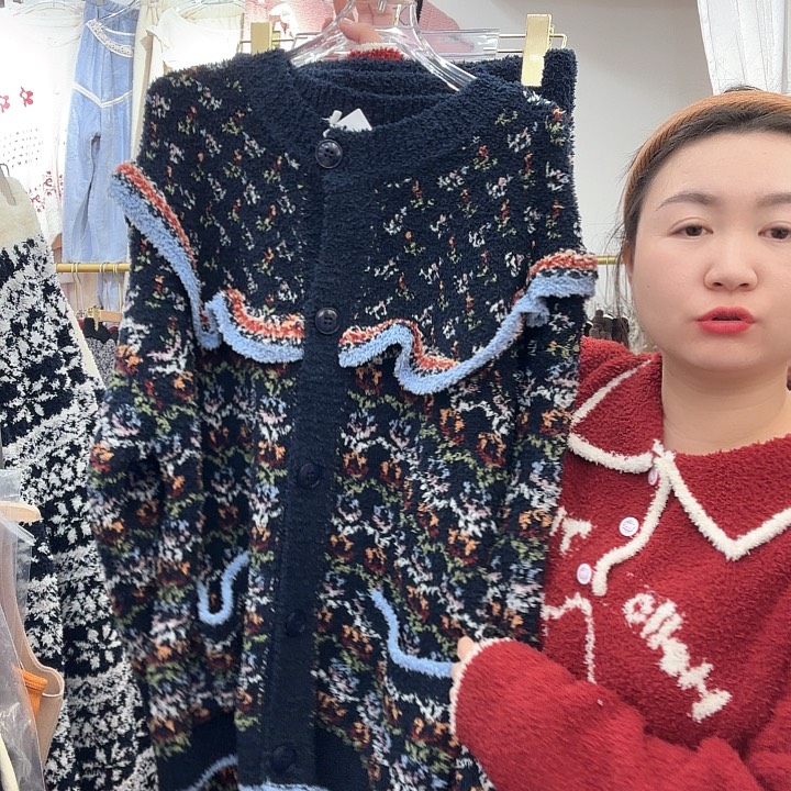 三醋酯纤维费尔岛开衫木耳边