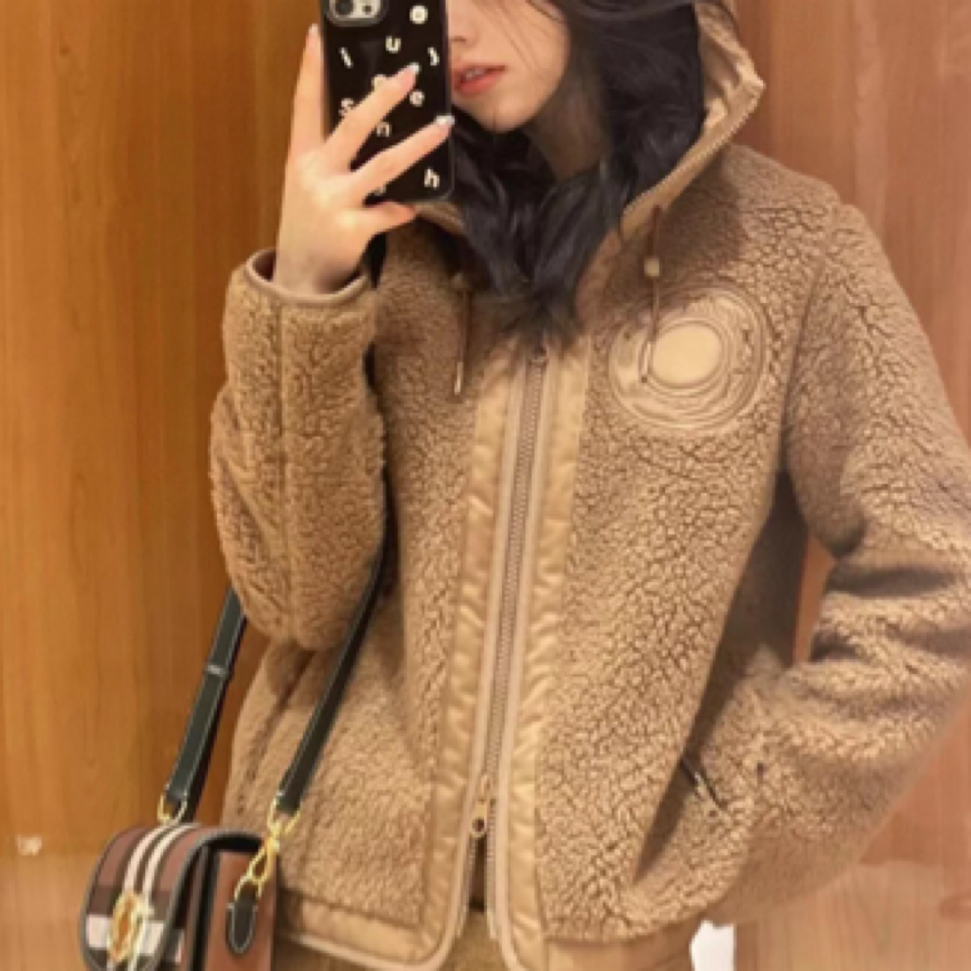 99新 BURBERRY/博柏利 驼色徽标logo泰迪夹克外套/UK8码/A02349