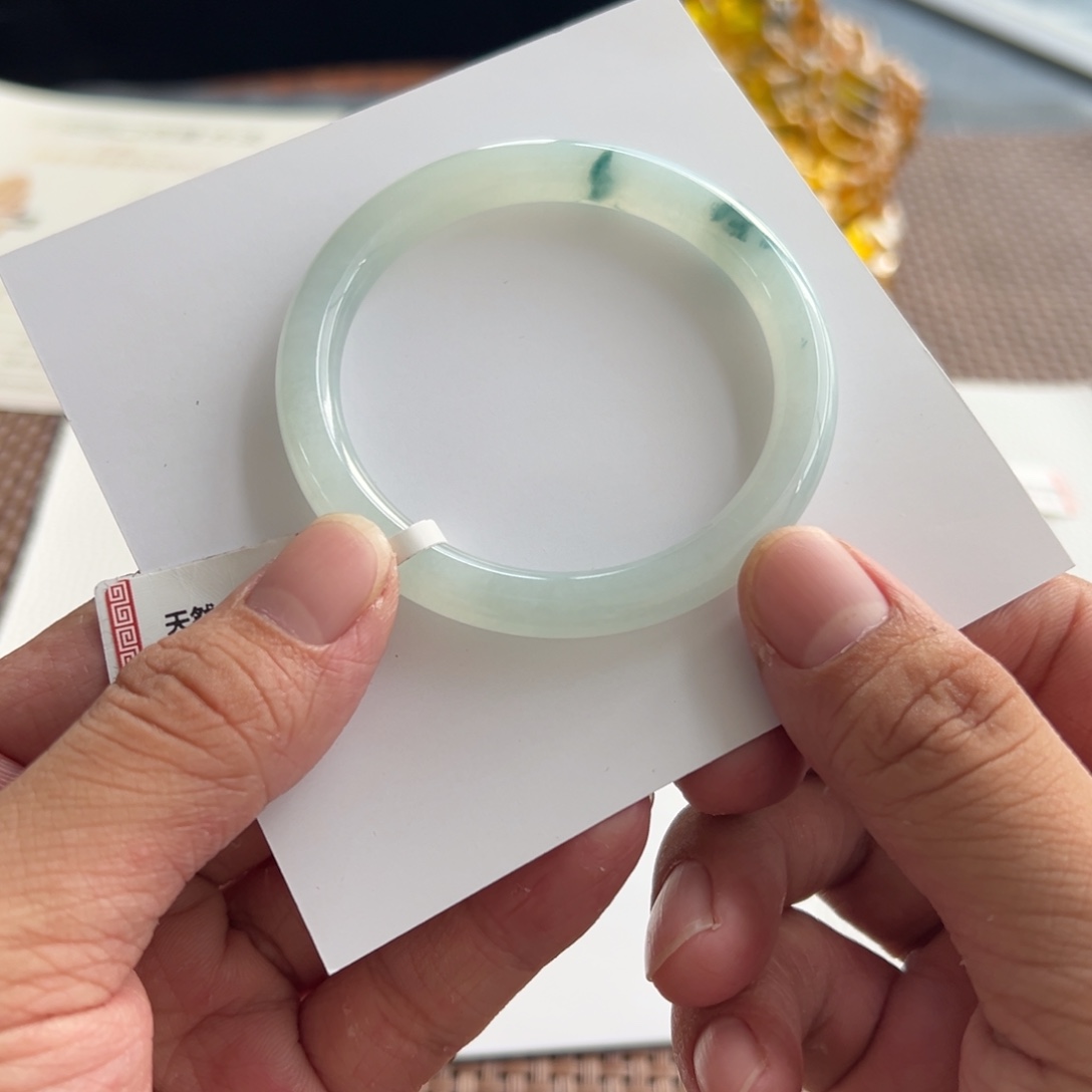 翡翠未镶嵌手镯4号 51