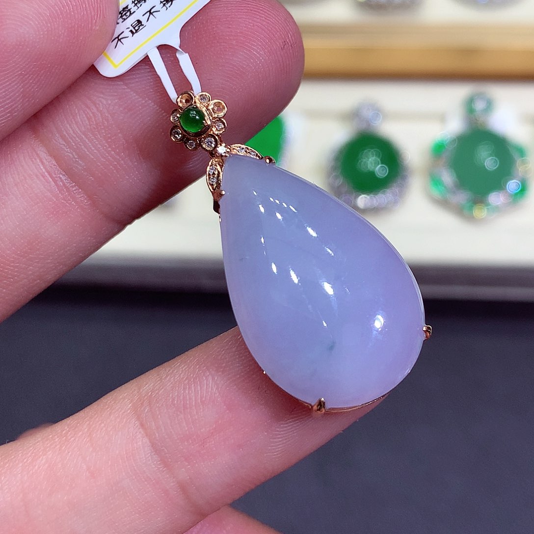 翡翠吊坠(不含链)18K金镶嵌