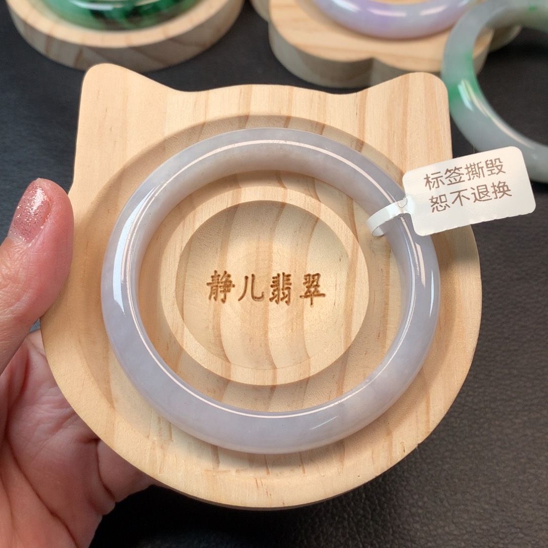 翡翠手镯未镶嵌56.8圈口