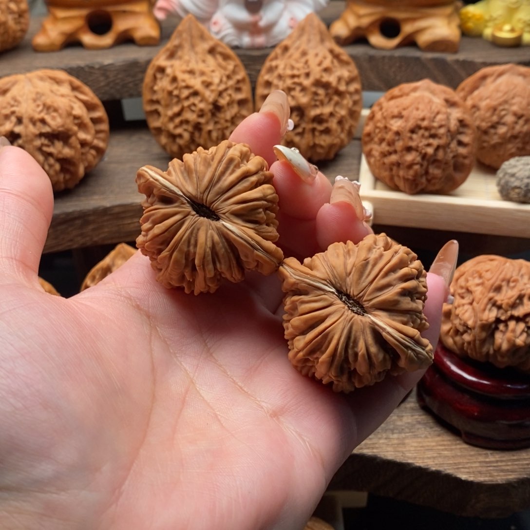 吊坠文玩核桃42.5全品平谷楼