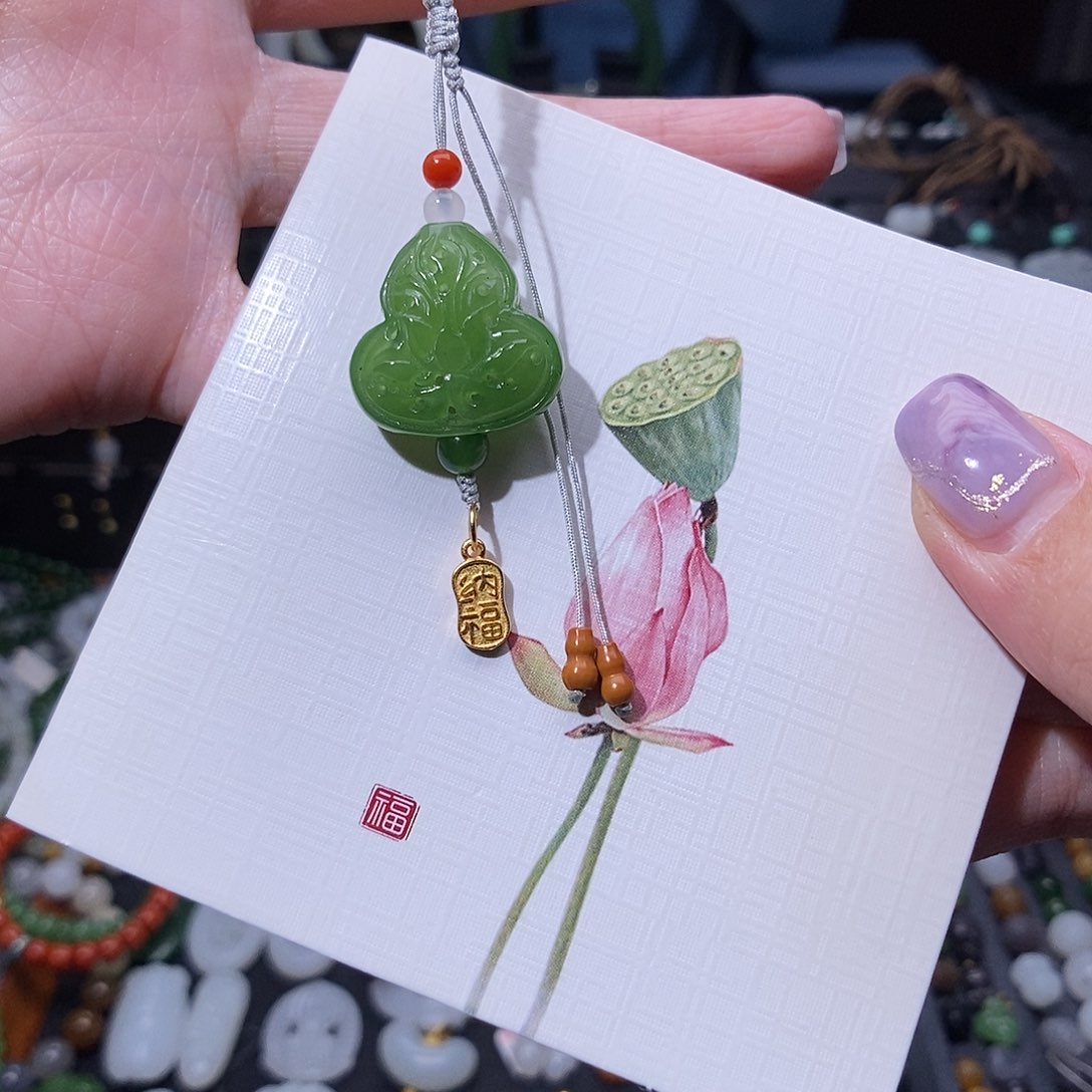 和田玉挂件未镶嵌