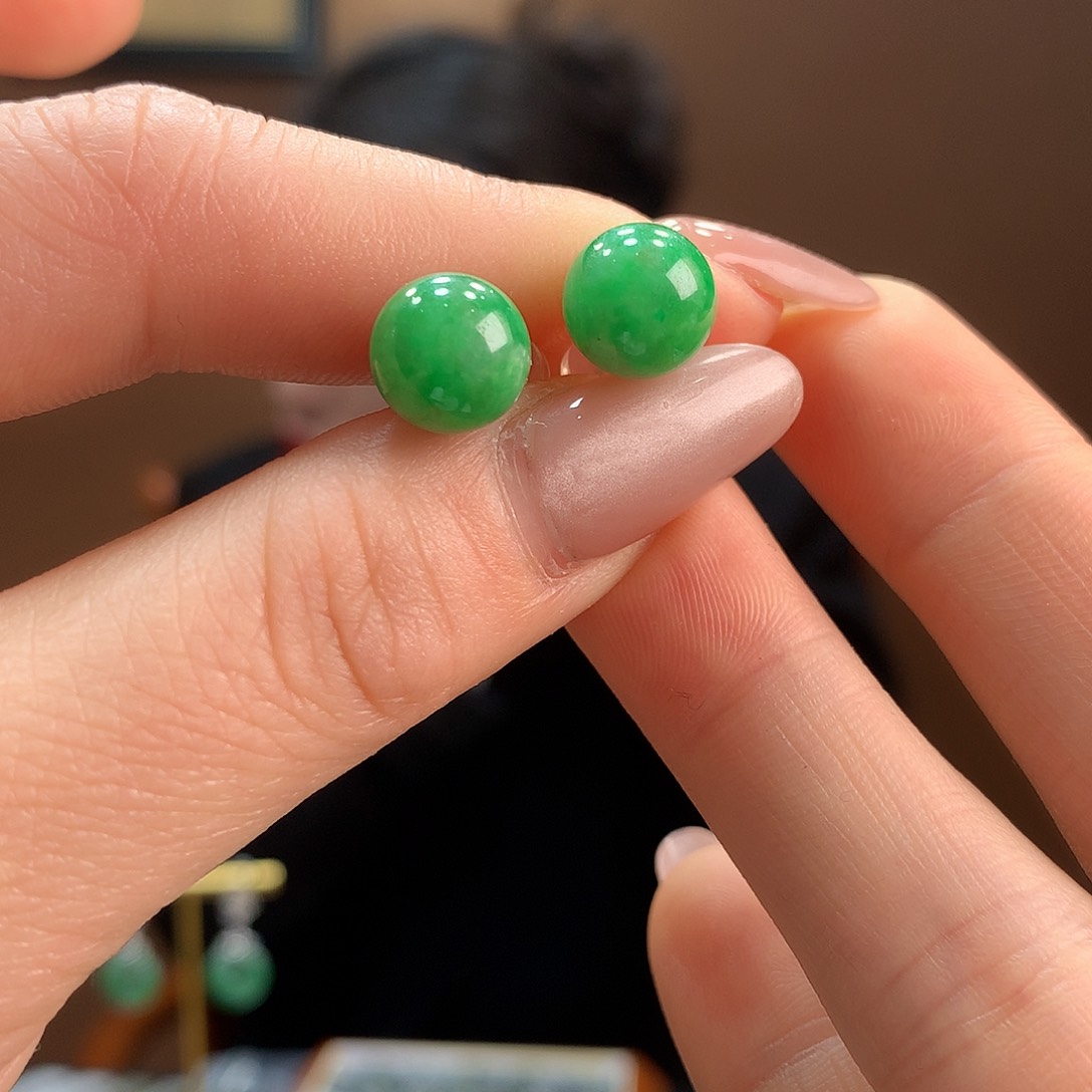 翡翠18K金镶嵌耳饰耳饰