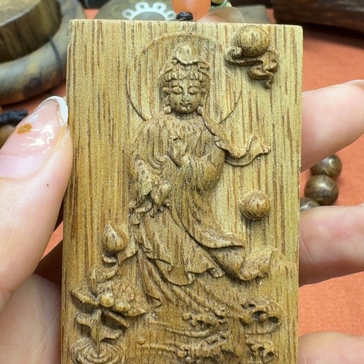 大叶紫檀（黑酸枝木类）