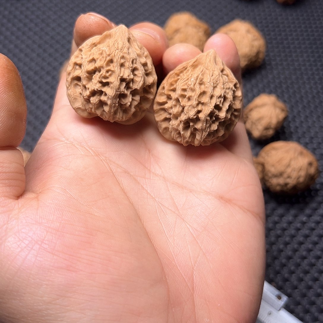 文玩核桃吊坠天罡星