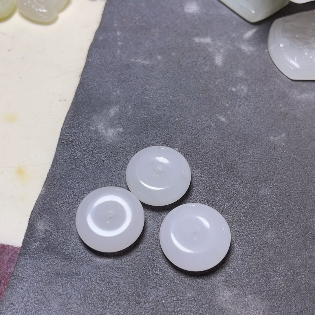 石英质玉手链未镶嵌