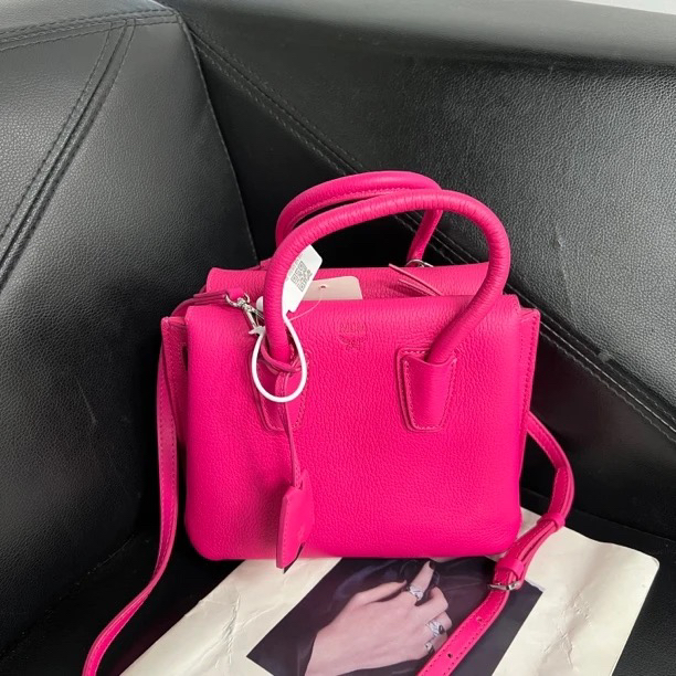 95新 MCM 捐金沉珠/粉色单肩