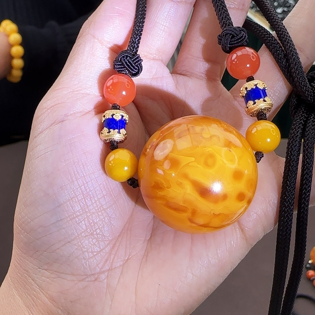 琥珀未镶嵌颈饰32MM