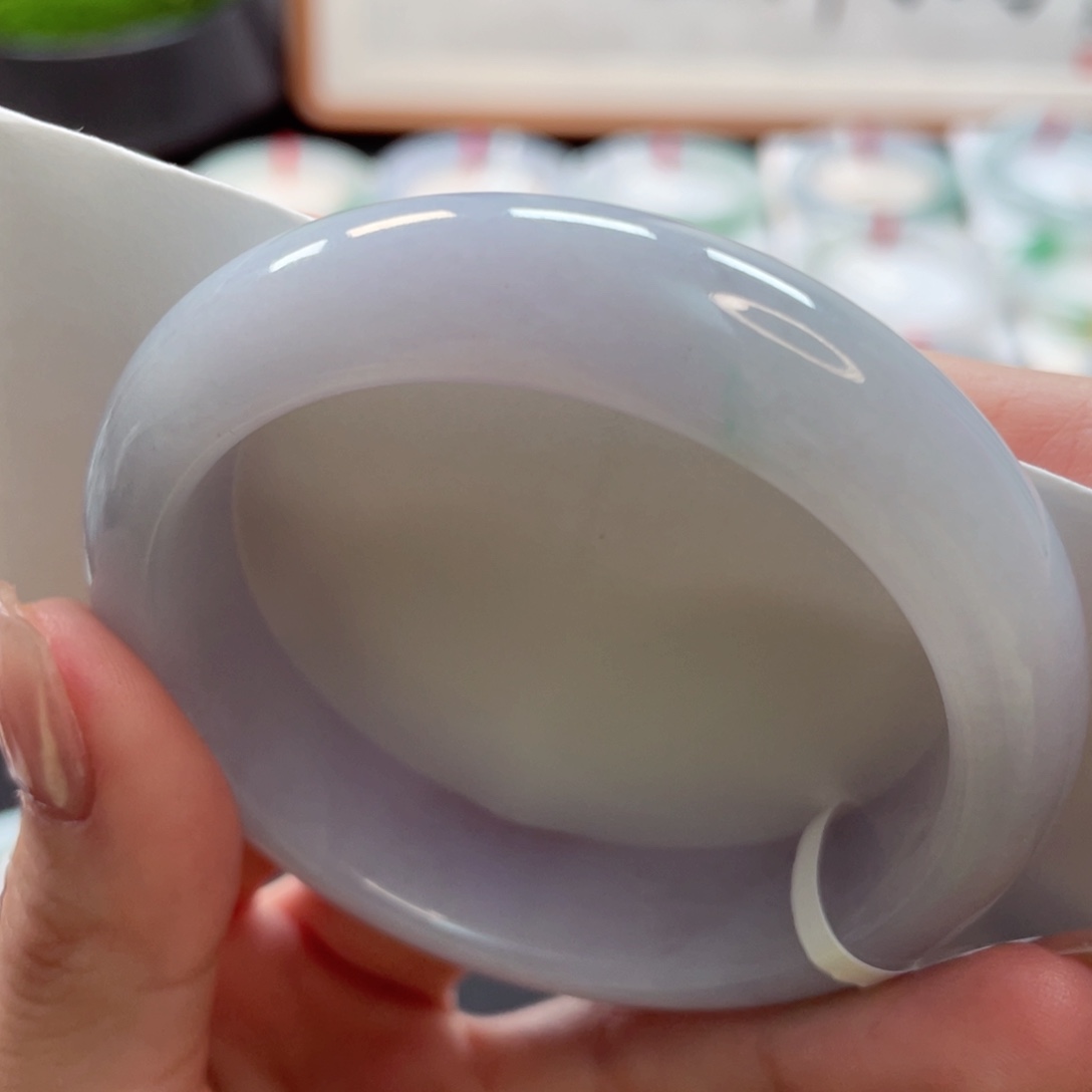 【闪购商品】翡翠手镯未镶嵌53轮胎满圈紫飘金丝翠细腻4号