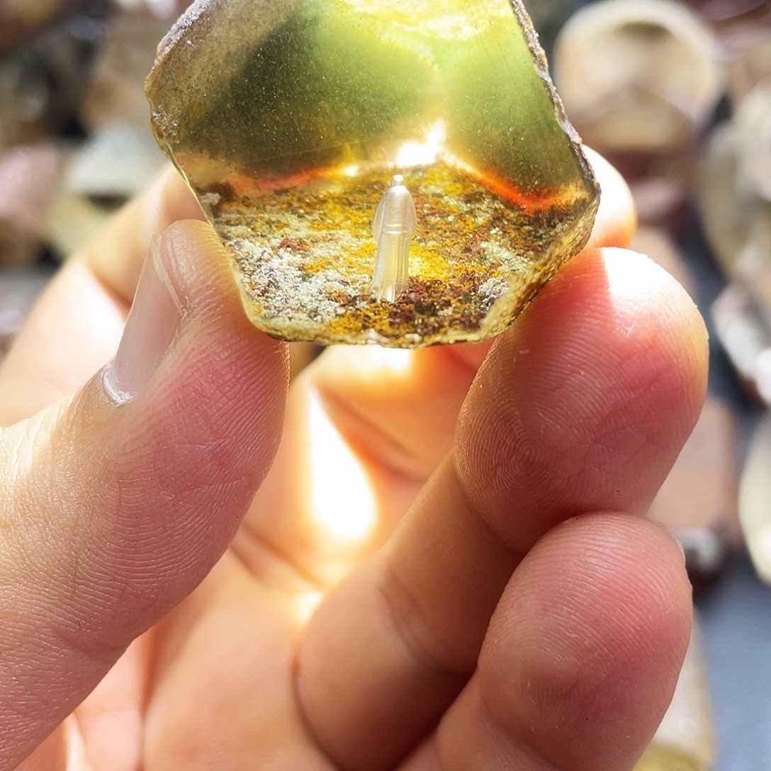 未镶嵌水晶珠宝半成品