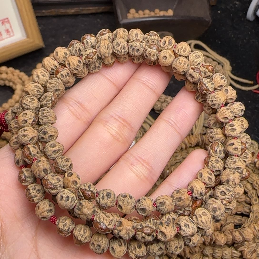 柏香籽/百香籽吊坠玖*