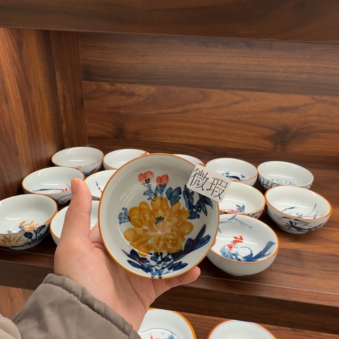 釉下手绘茶具微瑕