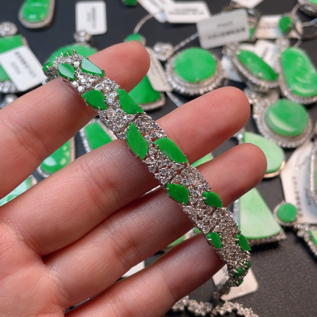 翡翠吊坠(不含链)银S925镶嵌