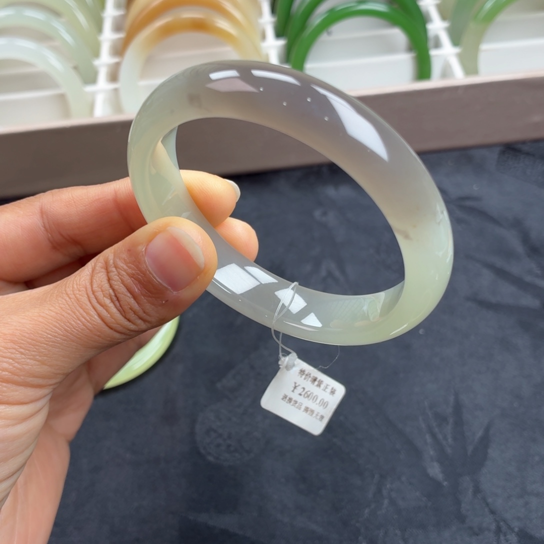 和田玉未镶嵌手镯双彩晴紫54