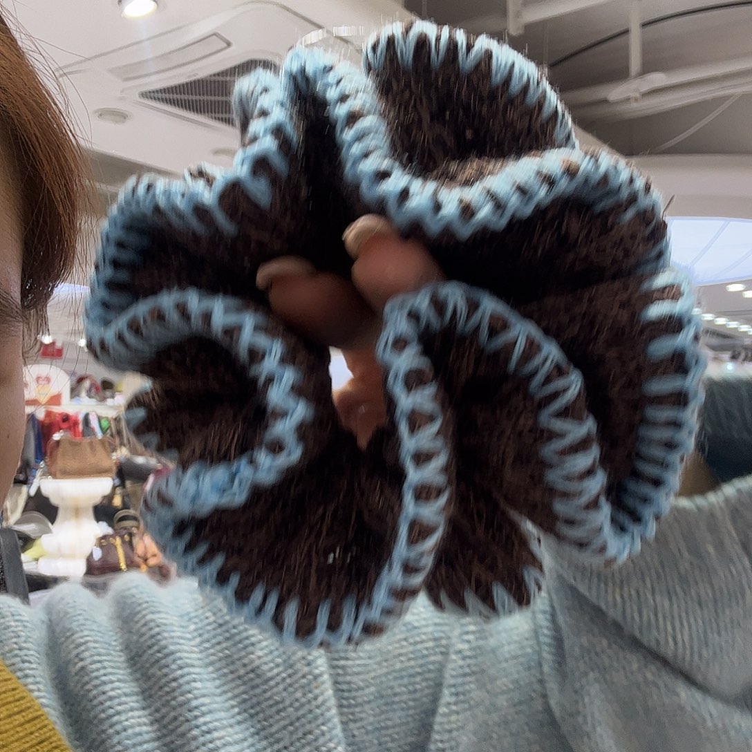 布艺非金属咖色蓝色边发圈