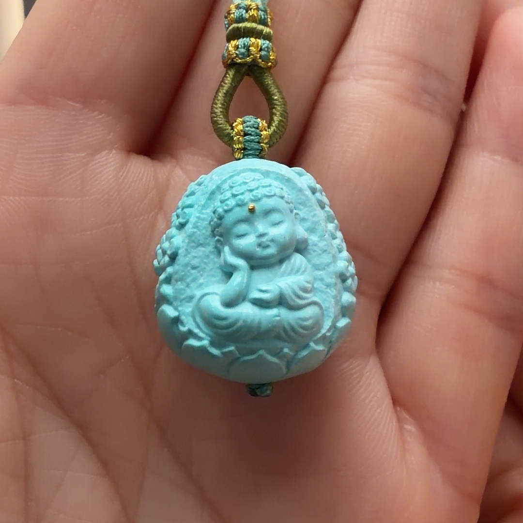 绿松石未镶嵌颈饰