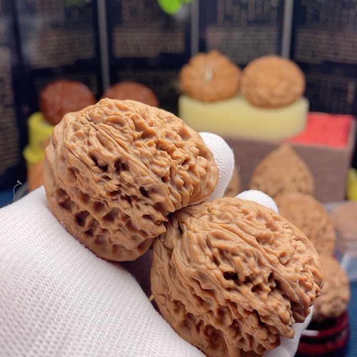 文玩核桃吊坠42全品炮弹桩南疆