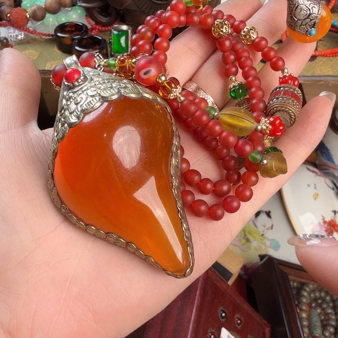 滴血莲花菩提吊坠