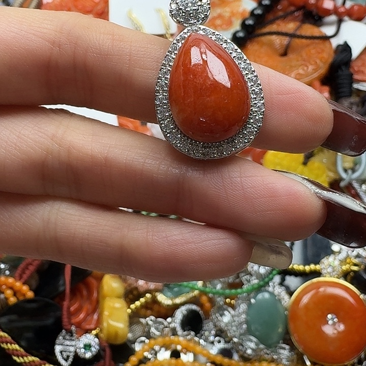 翡翠未镶嵌项链翡翠