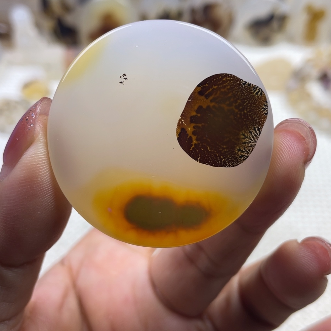 玛瑙/玉髓未镶嵌颈饰