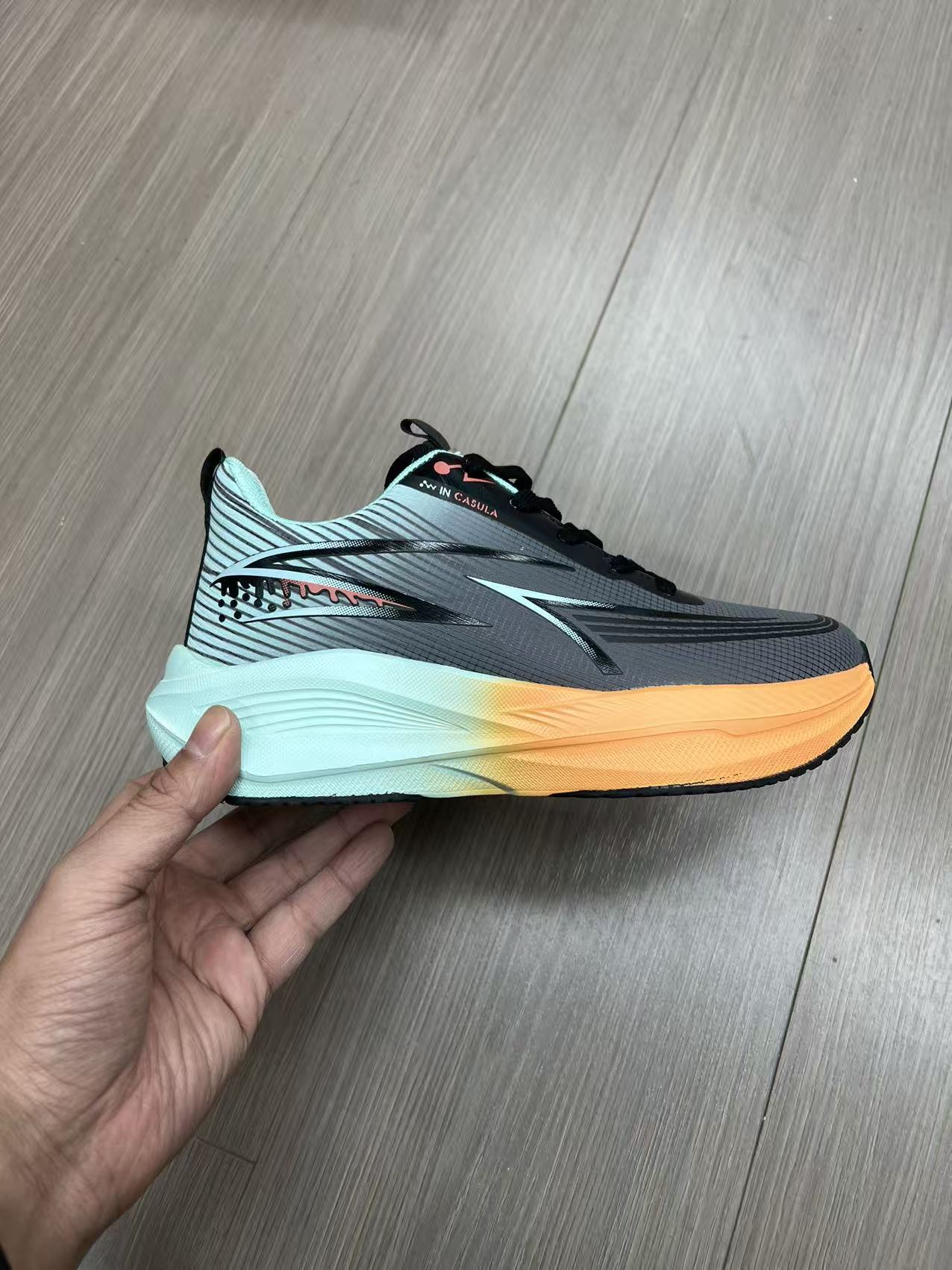 新款时尚百搭舒适运动休闲款2666