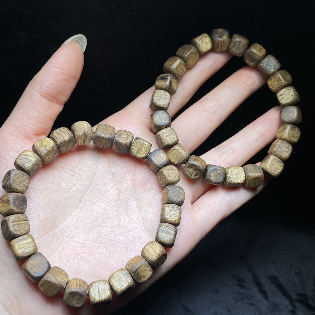 沉香【表哥专属】18 G21690-沉香方糖手串-多样性发一件-8mm