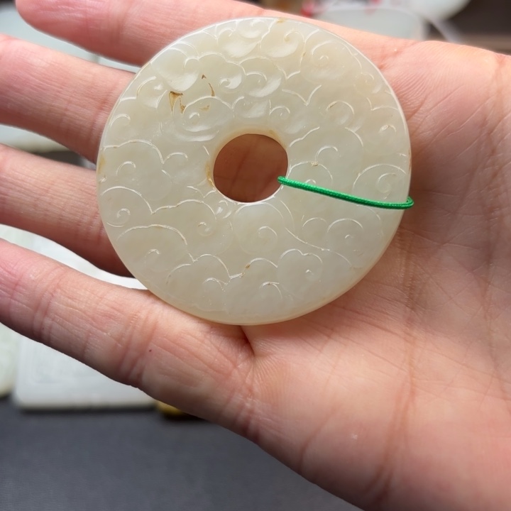 瓦***5和田玉未镶嵌挂件