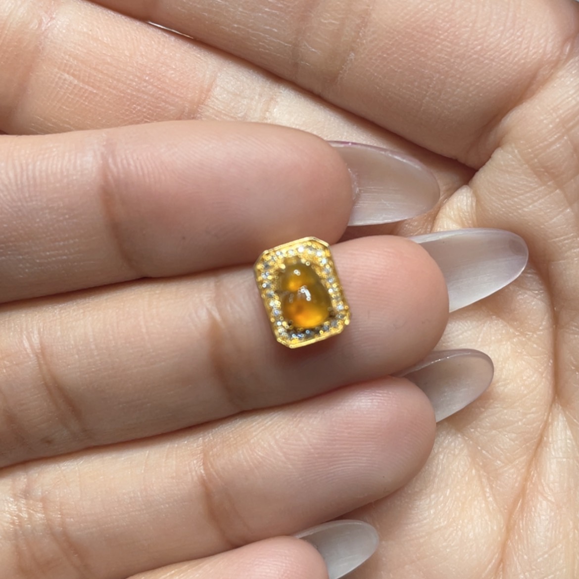 【闪购商品】翡翠吊坠(不含链)18K金镶嵌