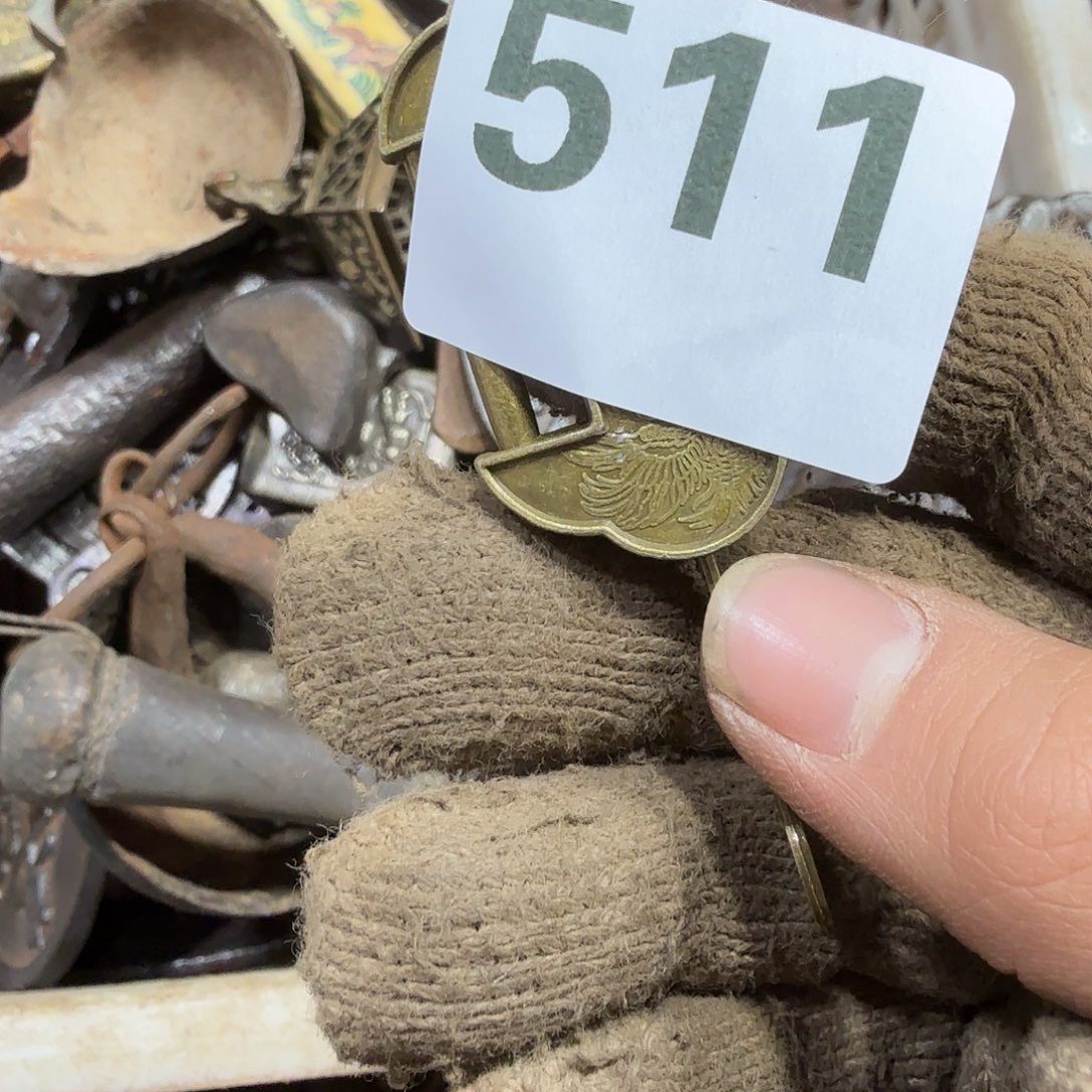 身***海一物一图，工艺品。